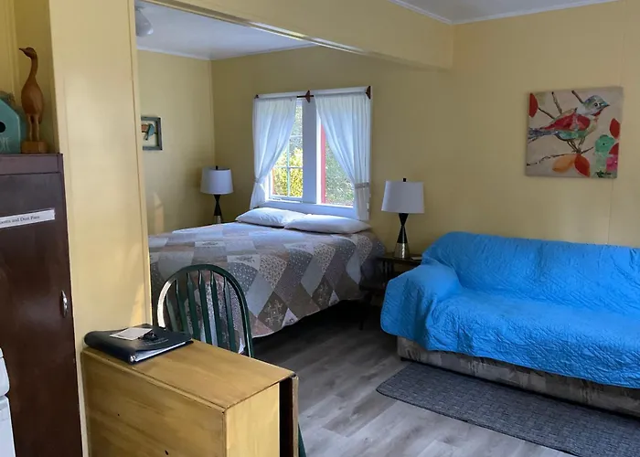 Shakti Cove Cottages